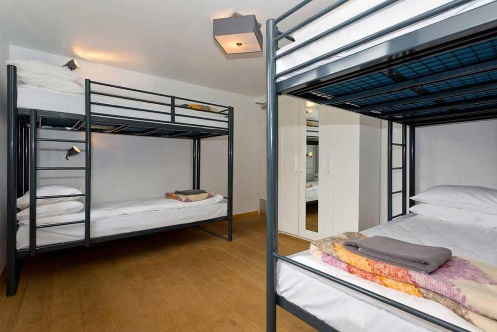 Bell House Hostel London Ngoại thất bức ảnh