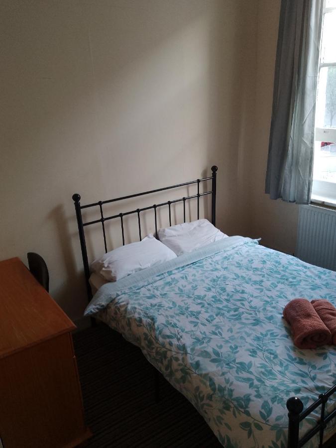 Bell House Hostel London Ngoại thất bức ảnh